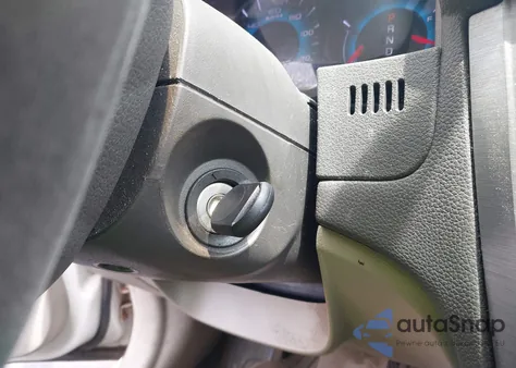 2011 Ford Fusion S z USA, uszkodzony, nr VIN 3FAHP0GA8BR268462